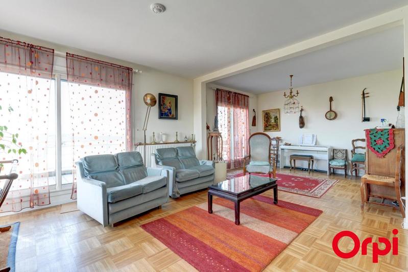 Appartement - 170 m² - 6 pièces