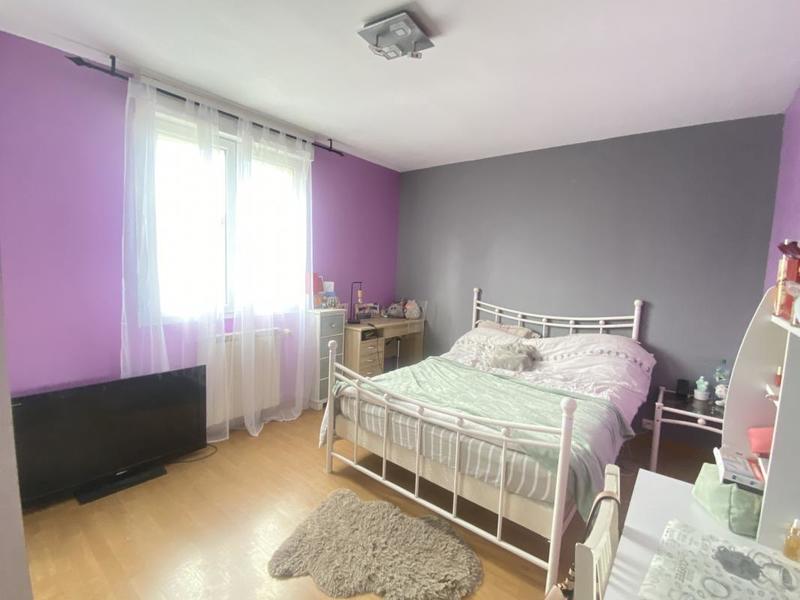 Villa - 174 m² - 8 pièces