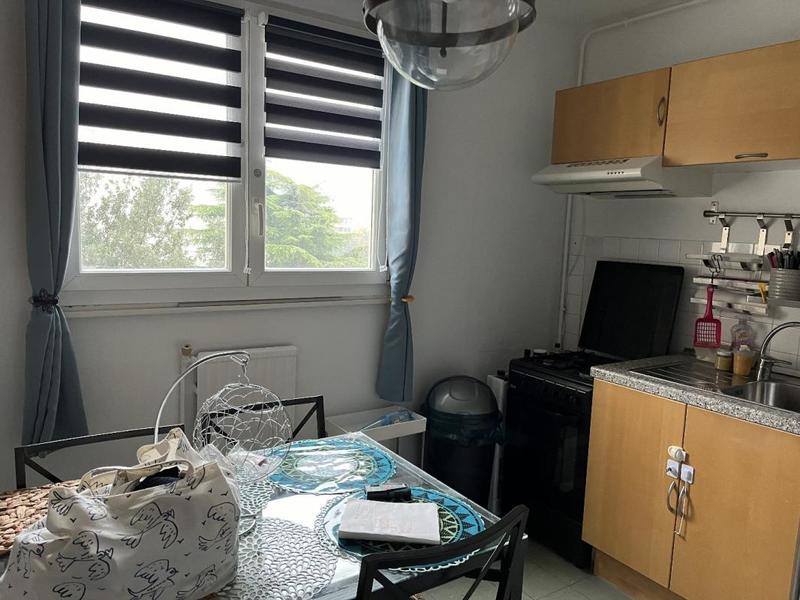 Appartement - 99 m² - 6 pièces