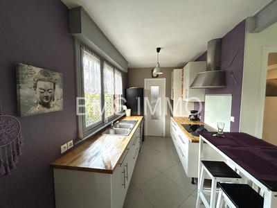 Maison - 94 m² - 4 pièces