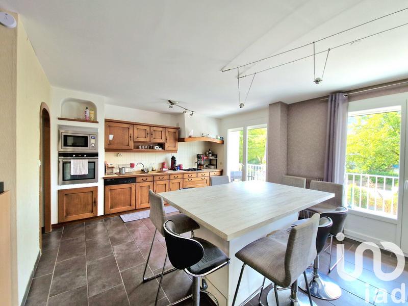 Appartement - 98 m² - 5 pièces