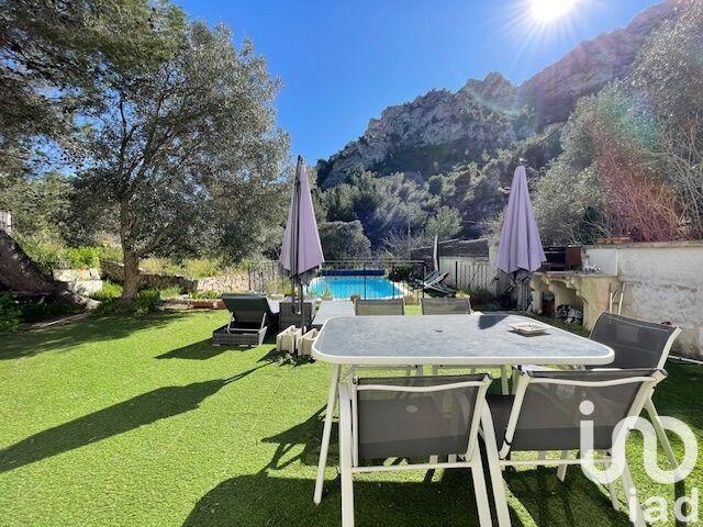 Maison - 93 m² - 4 pièces