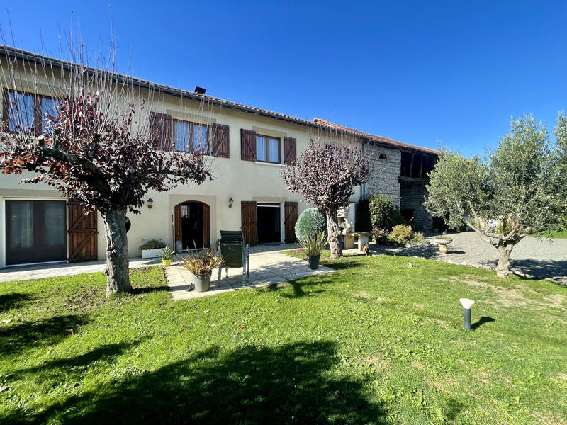 Maison - 183 m² - 5 pièces