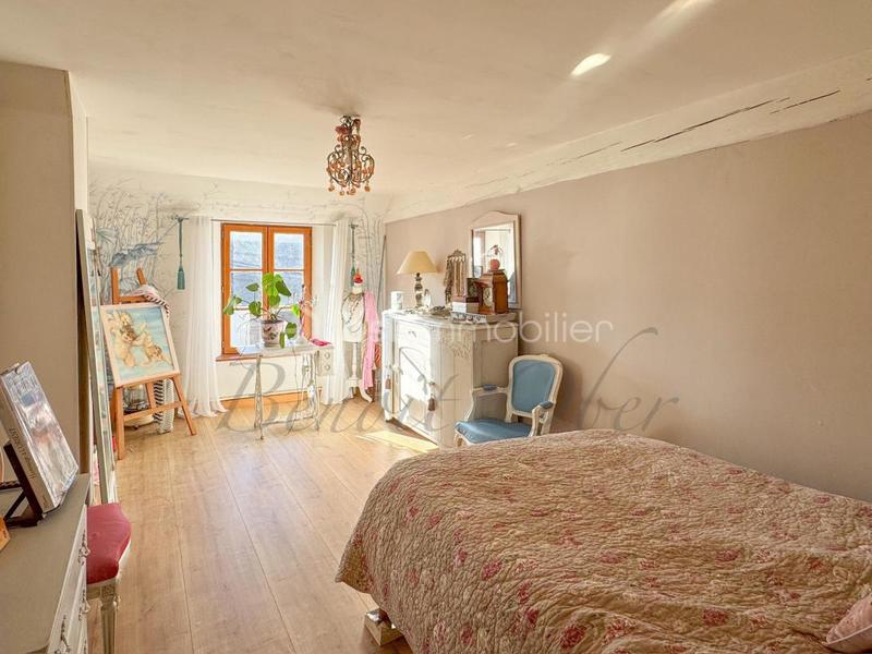 Maison ancienne - 130 m² - 6 pièces