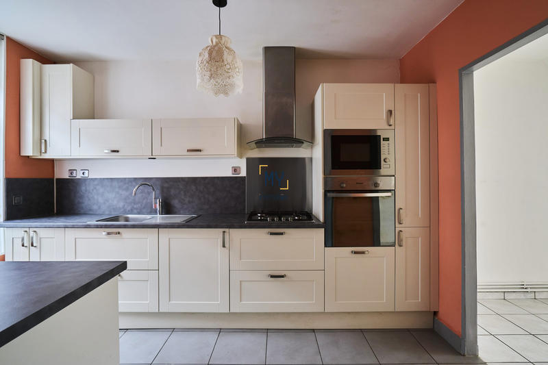 Maison - 84 m² - 4 pièces