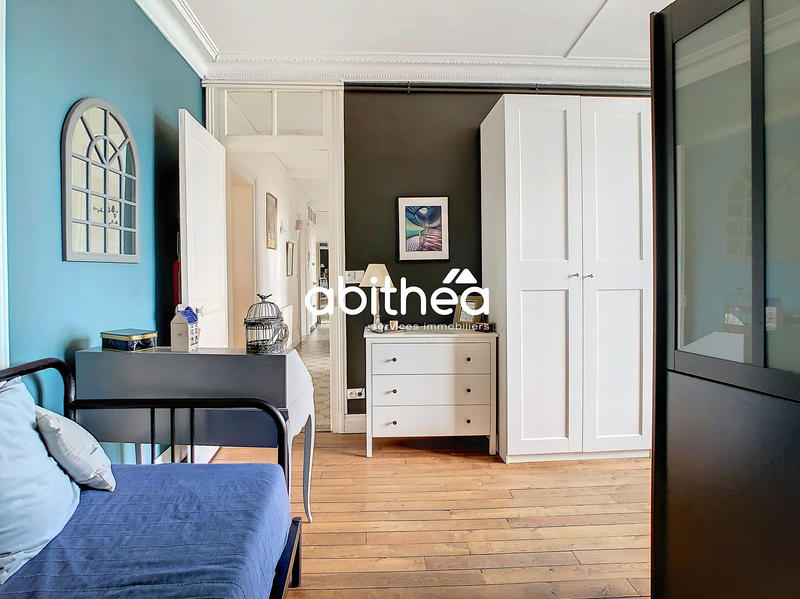 Appartement - 108 m² - 4 pièces