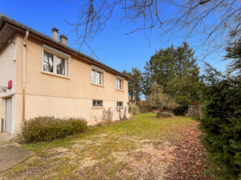 Maison - 102 m² - 5 pièces