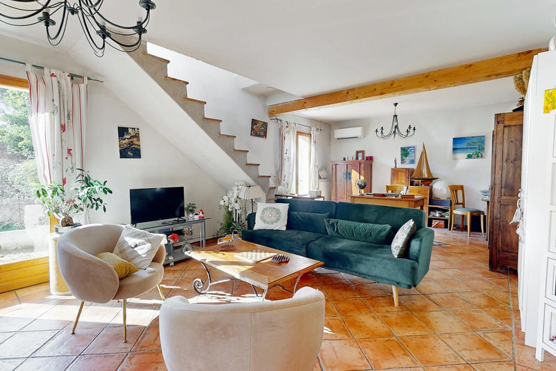 Maison - 160 m² - 5 pièces