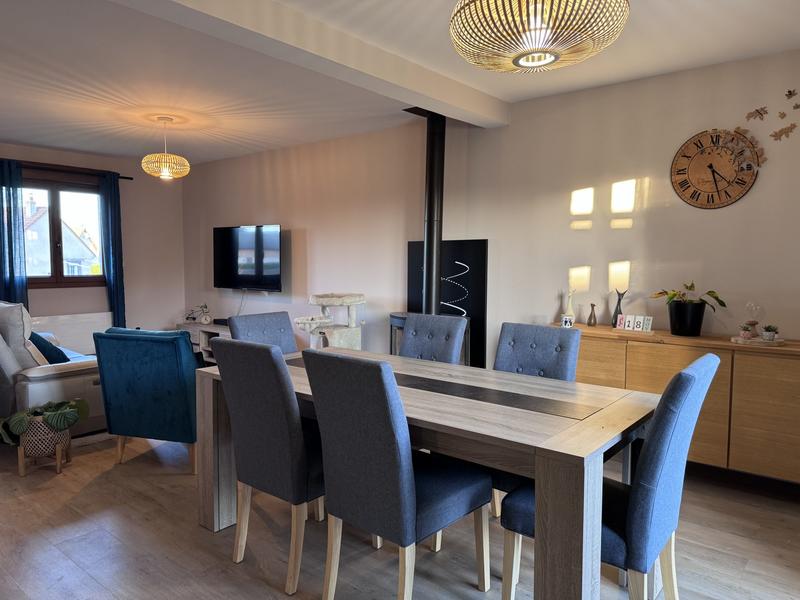 Maison traditionnelle - 135 m² - 5 pièces