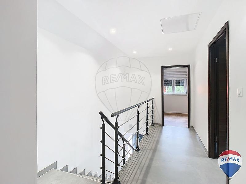 Maison - 113 m² - 5 pièces