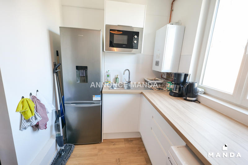 Chambre - 10 m² - 4 pièces