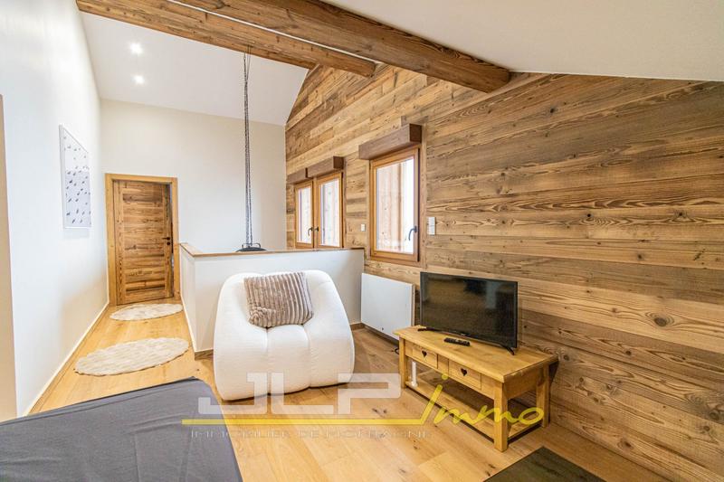 Châlet - 203 m² - 5 pièces