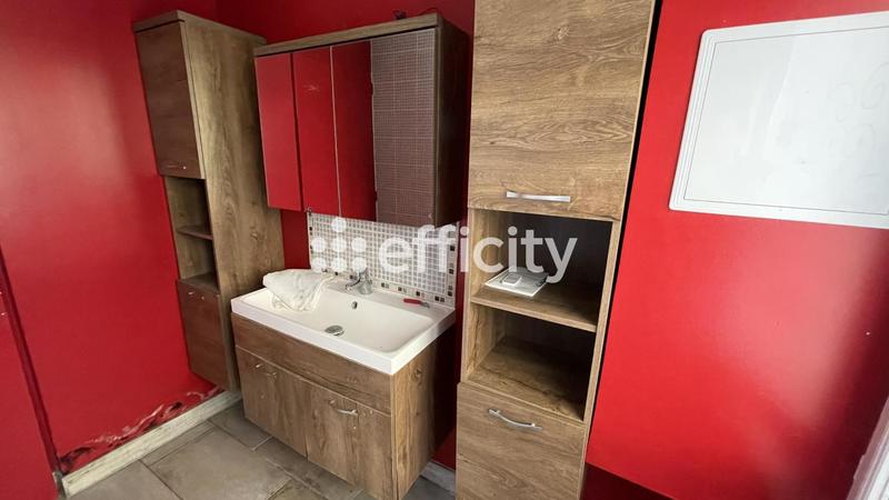 Maison - 122 m² - 4 pièces