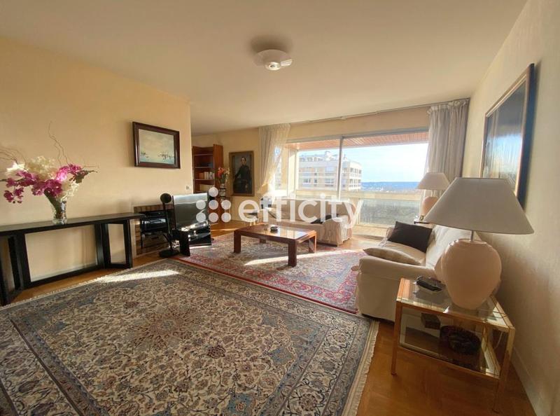 Appartement - 111 m² - 4 pièces