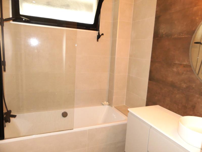 Appartement - 100 m² - 6 pièces