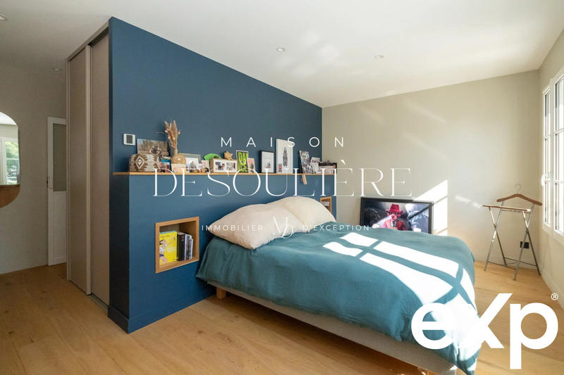 Villa - 200 m² - 7 pièces