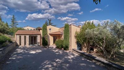 Villa - 204 m² - 5 pièces