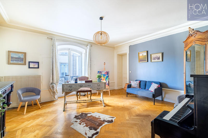 Appartement - 126 m² - 4 pièces