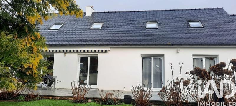 Maison - 175 m² - 10 pièces