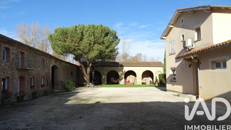 Maison - 500 m² - 18 pièces