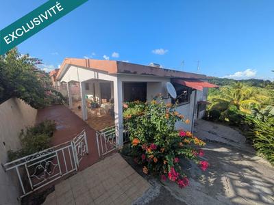 Maison - 200 m² - 6 pièces