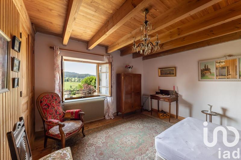 Maison de village - 100 m² - 4 pièces