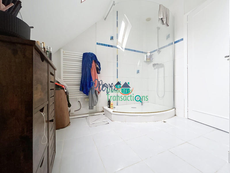 Maison - 147 m² - 6 pièces