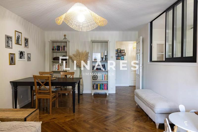 Appartement - 90 m² - 4 pièces