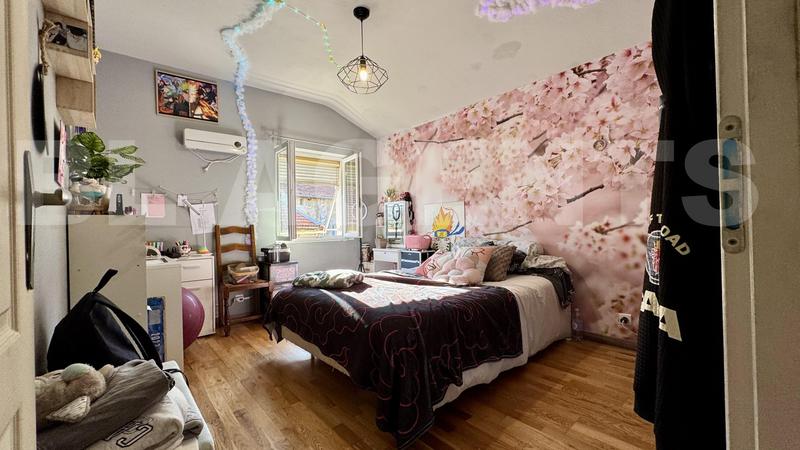 Maison de village - 150 m² - 12 pièces