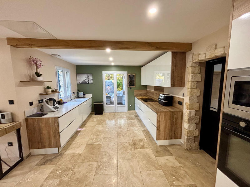 Villa - 210 m² - 6 pièces