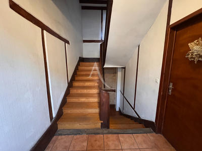 Appartement - 95 m² - 3 pièces