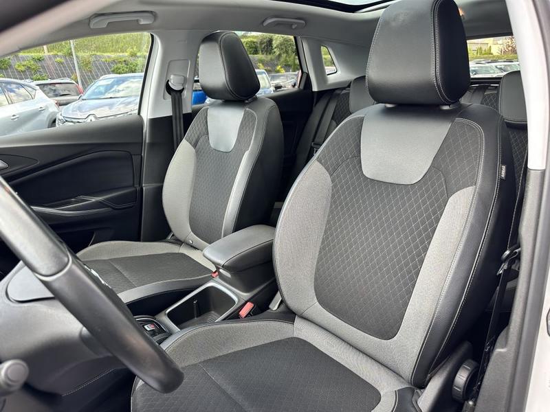 Opel Grandland X 1.2 Turbo 130 ch Ecotec Innovation