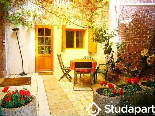 Chambre - 9 m² - 1 pièce