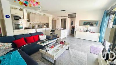 Appartement - 70 m² - 3 pièces