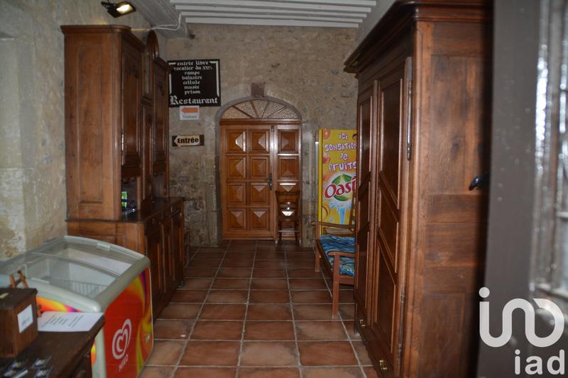 Maison - 410 m² - 10 pièces