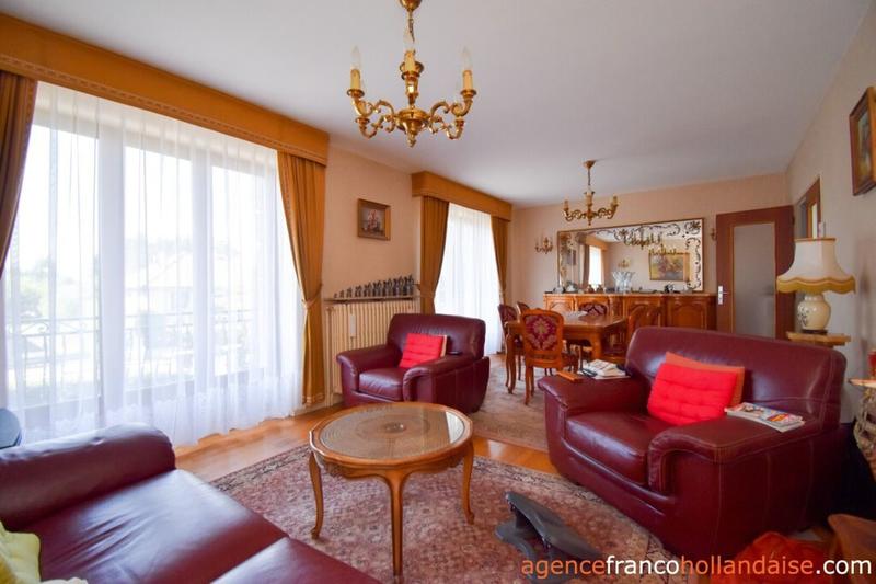 Maison - 122 m² - 6 pièces