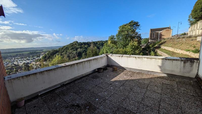 Appartement - 125 m² - 4 pièces