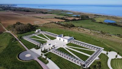 Les Étonnants Patrimoines : Enquête en autonomie au Mémorial Britannique de Normandie