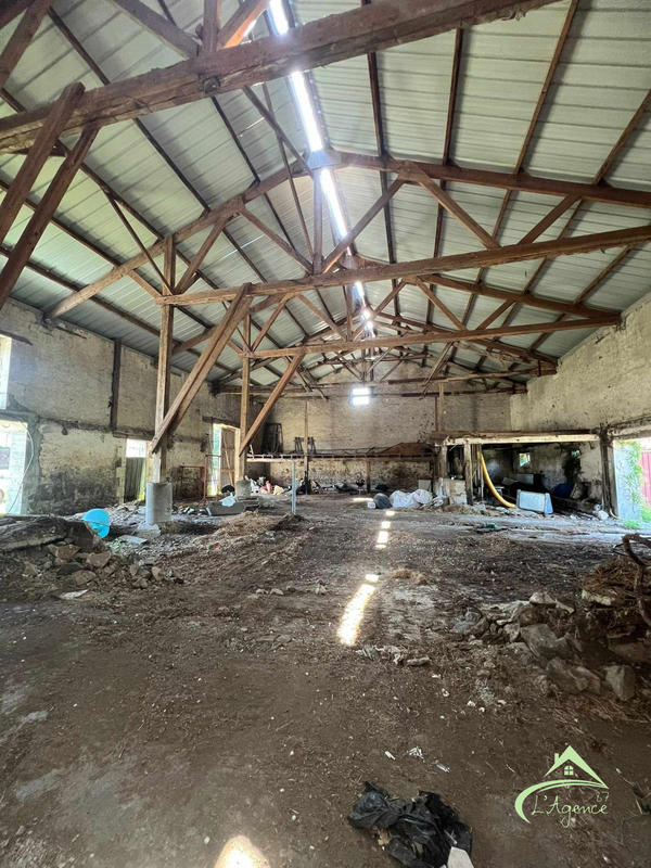 Maison traditionnelle - 187 m² - 6 pièces