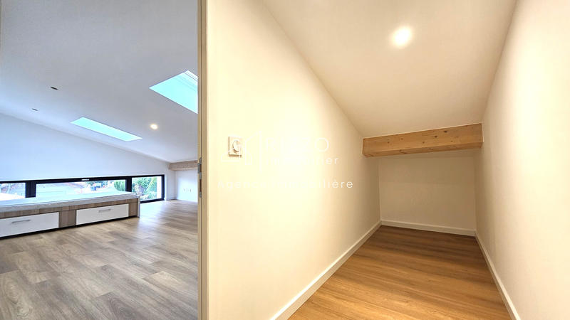 Maison - 103 m² - 4 pièces