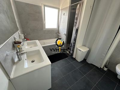 Maison contemporaine - 100 m² - 5 pièces