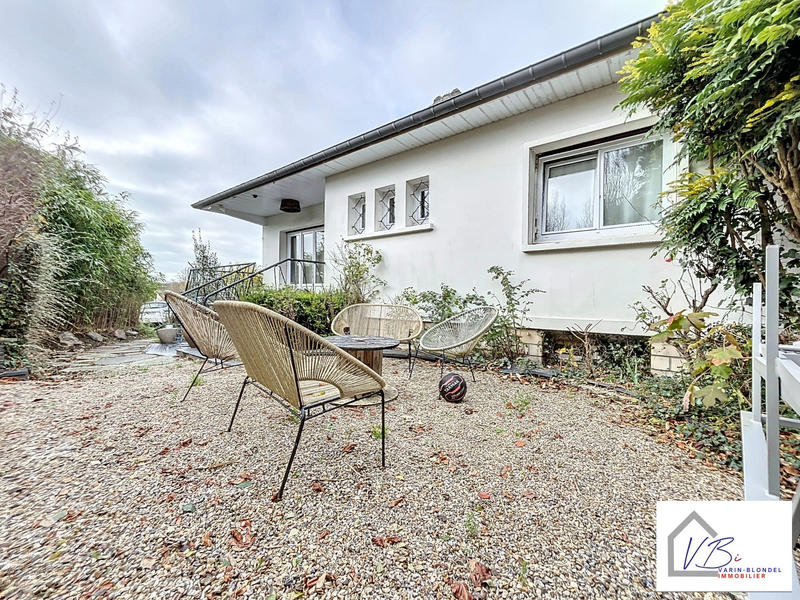 Maison - 120 m² - 6 pièces