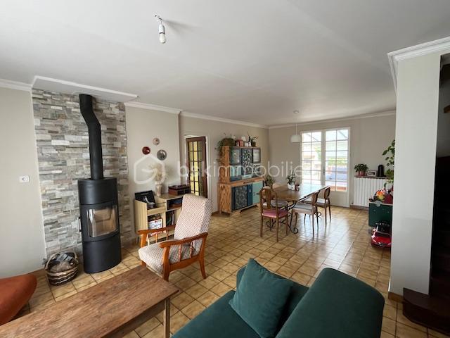 Pavillon - 120 m² - 7 pièces