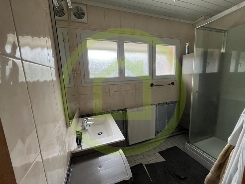 Maison - 82 m² - 5 pièces