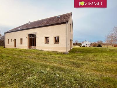 Maison - 295 m² - 8 pièces