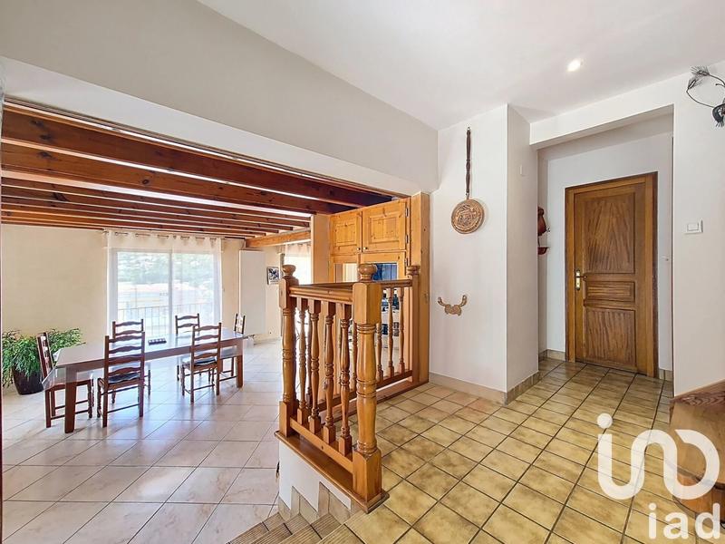 Maison - 143 m² - 6 pièces