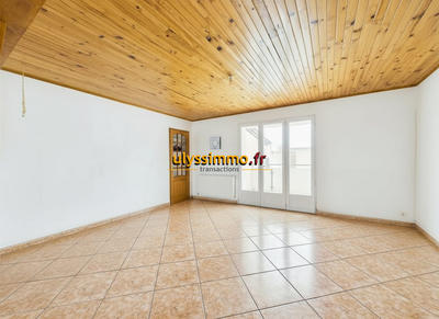 Maison - 184 m² - 8 pièces