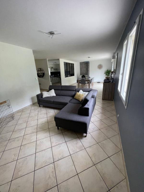 Pavillon - 130 m² - 6 pièces