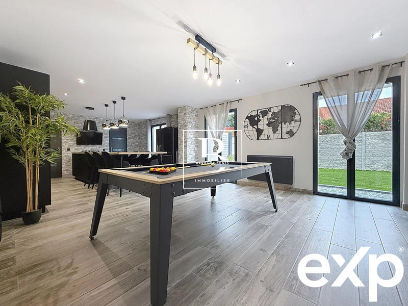 Maison - 99 m² - 3 pièces