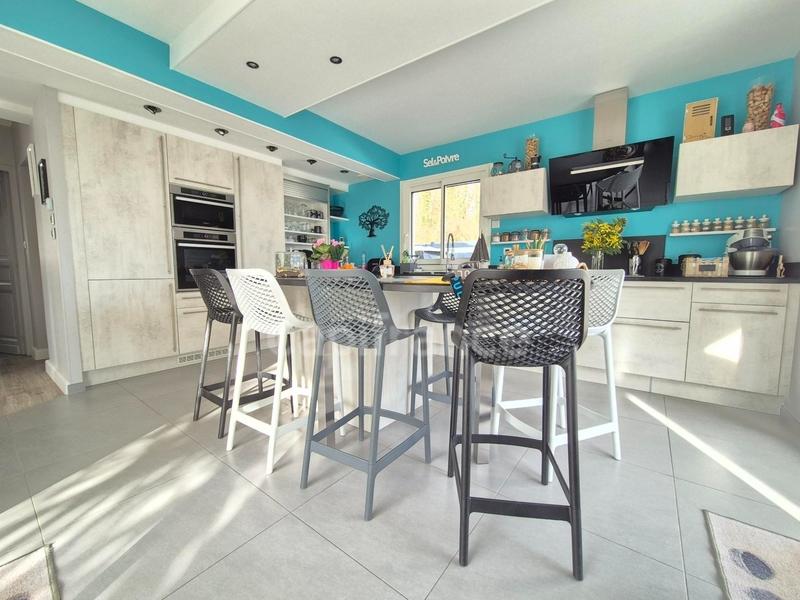 Maison - 170 m² - 5 pièces